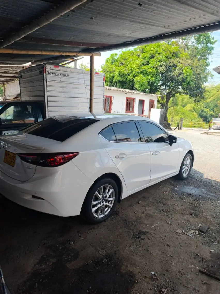 Mazda 3 Touring - Mecanico