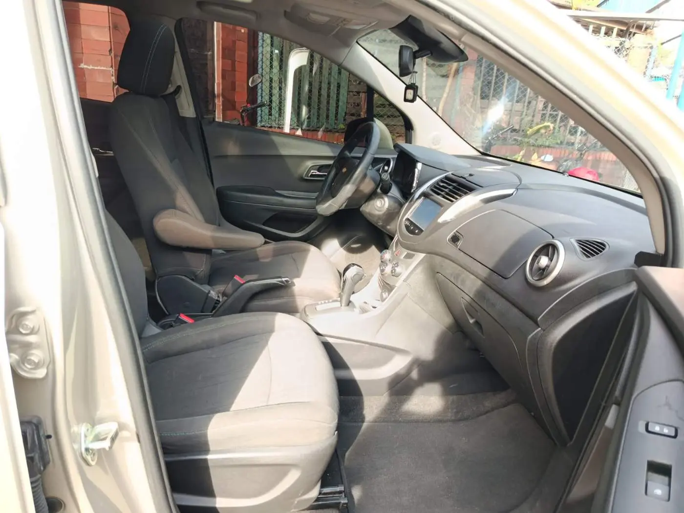 Chevrolet tracker LT