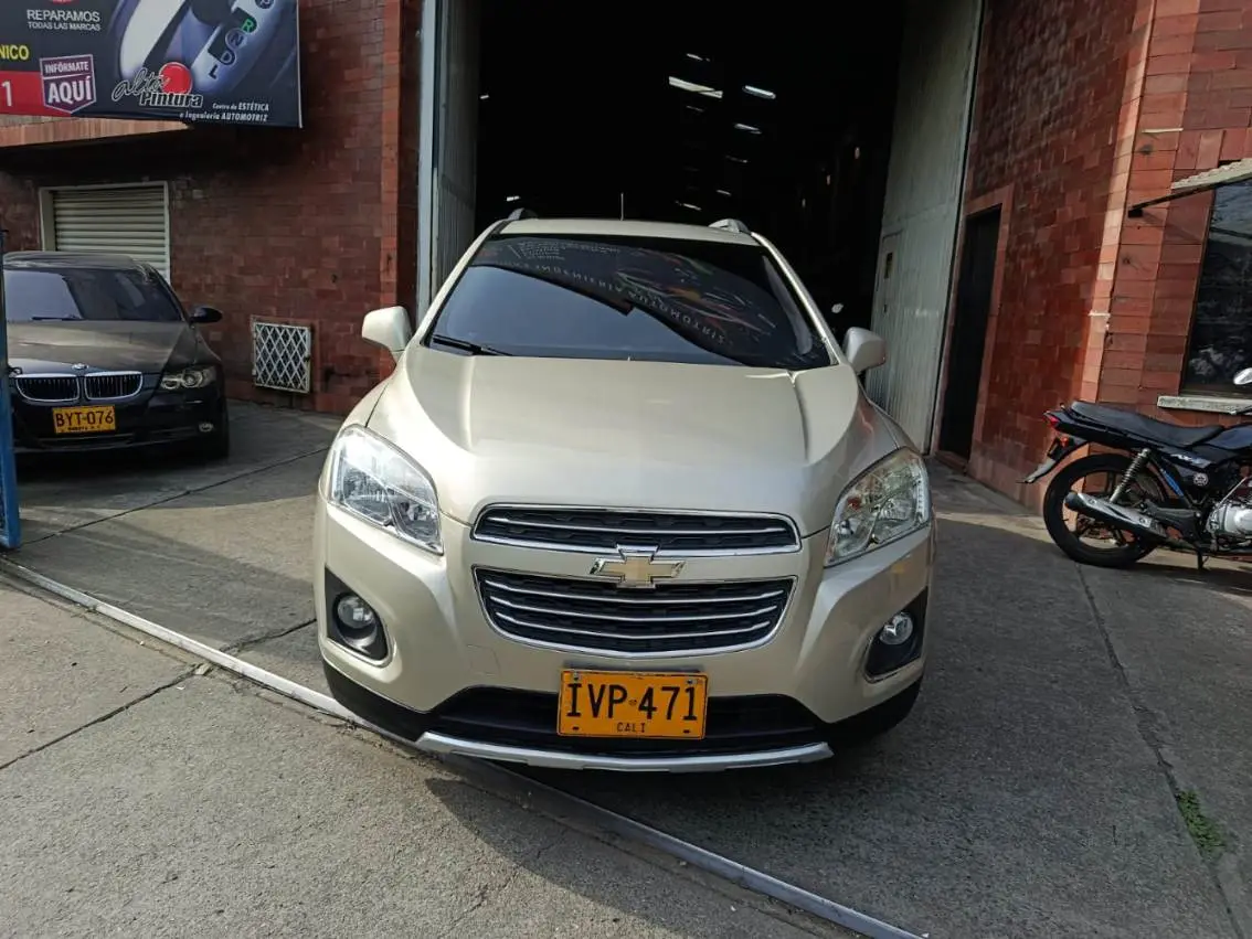 Chevrolet tracker LT